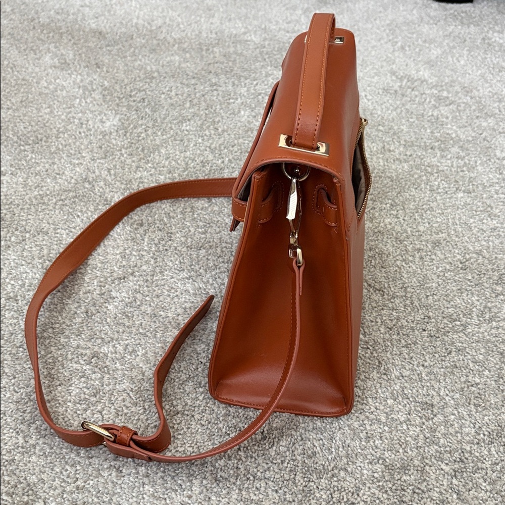 Segolene en Cuir Tan Faux Leather Handbag - Picture 5 of 13